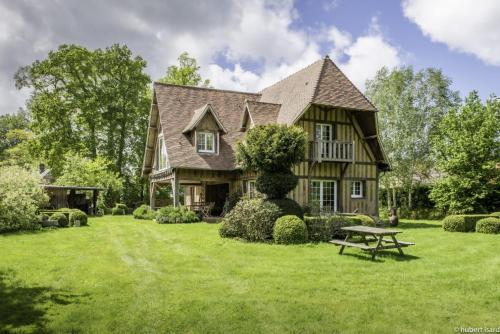 Gallery image of Gîte Le Bibosien Normandie Dieppe in Sauqueville