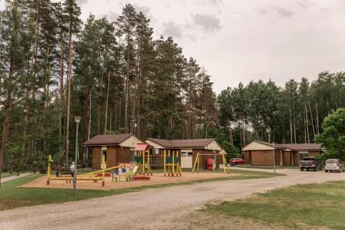 Camping & Camper place Pasvalysにあるキッズエリア