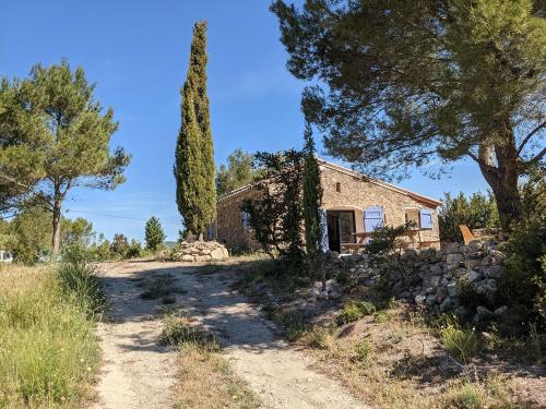 Photo de la galerie de l'établissement Bergerie éco-gîte Serre Rouge, à Durban-Corbières