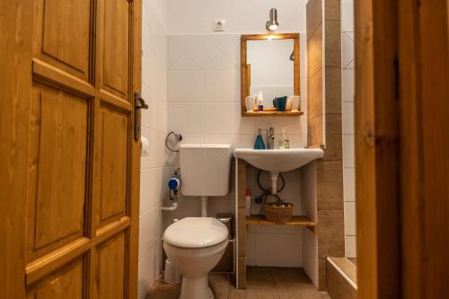 Ванная комната в Your Apartment