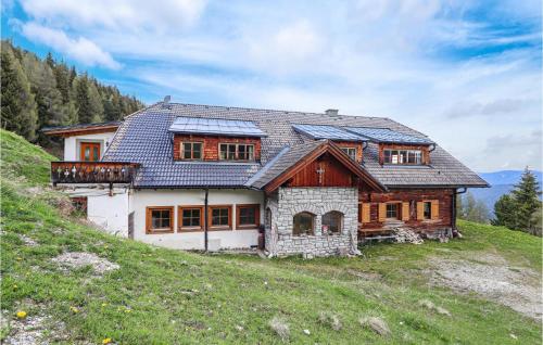 Awesome Apartment In Mauternhof With 2 Bedrooms And Sauna