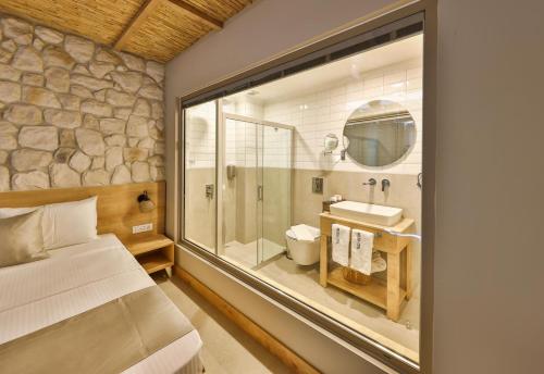 Bilik mandi di Melisa Boutique Hotel & Spa