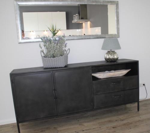 Fotografie z fotogalerie ubytování Näher am Wasser kann man nicht wohnen! v destinaci Arnemuiden