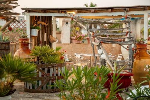 Gallery image of Hotel Costa D'Oro in Torre Ovo