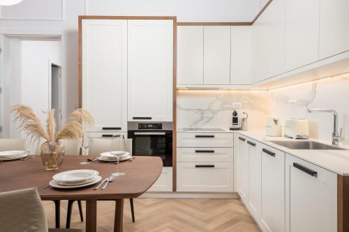 Η κουζίνα ή μικρή κουζίνα στο Plaza Apartments