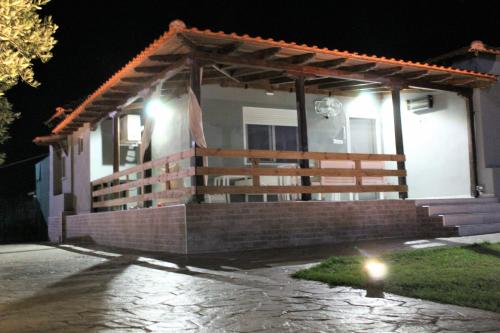 Gallery image of Chalkidiki Beach House in Nea Potidaea