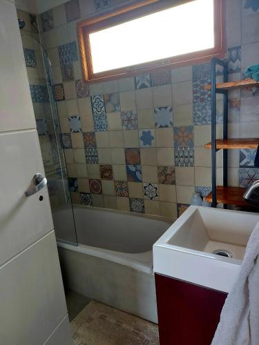 Ένα μπάνιο στο Cálida casa en el fin del mundo