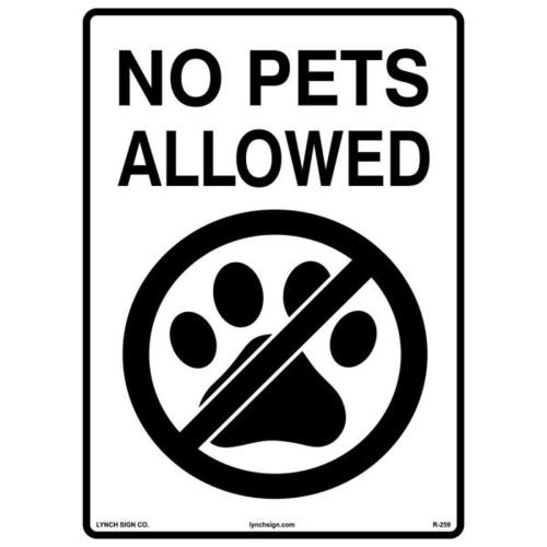 a no pets allowed sign on a white background at New Eco bungalow in Portorož