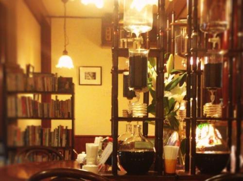 Biblioteca en el departamento