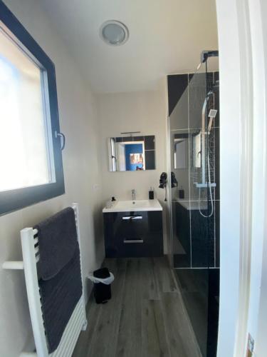 Ένα μπάνιο στο Blue Diamond Room