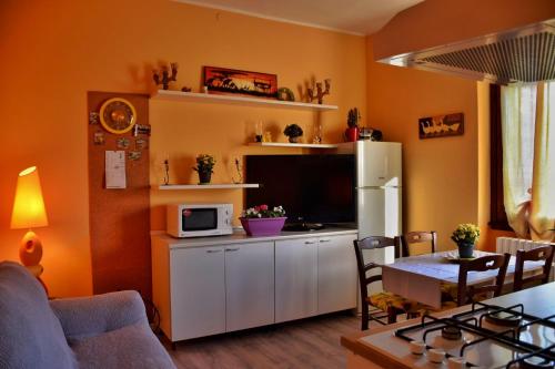 Kuchyňa alebo kuchynka v ubytovaní Apartment Lisema