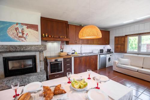 Η κουζίνα ή μικρή κουζίνα στο Quinta de Carvalhal - Casa da Vinha