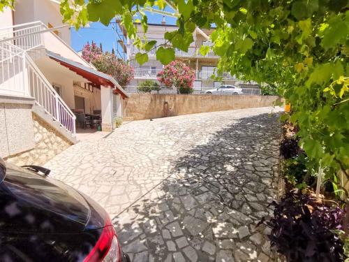 Apartments in Dramalj 27707