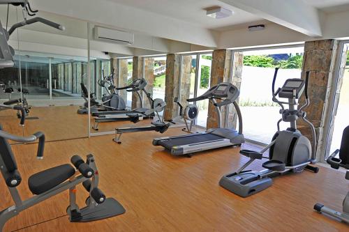 Estudio con parrillero y vista al mar tesisinde fitness merkezi ve/veya fitness olanakları