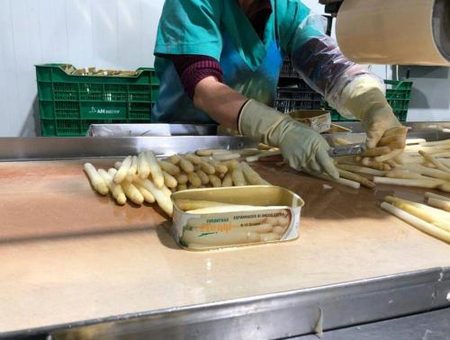 Makanan di atau berdekatan rumah percutian