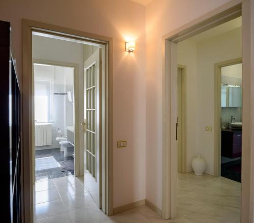 A bathroom at Appartamento Zappacenere