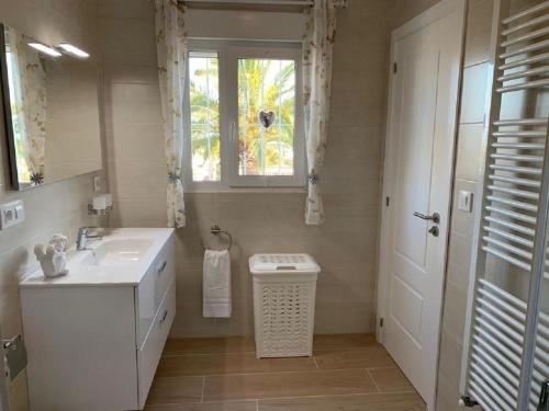 Villa Emilia 4 PAX