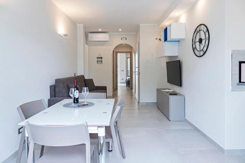 Kuchyň nebo kuchyňský kout v ubytování Versilia Residence - Colombo