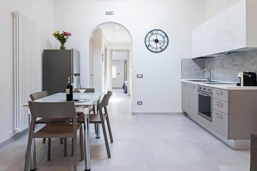 Kuchyň nebo kuchyňský kout v ubytování Versilia Residence - Colombo