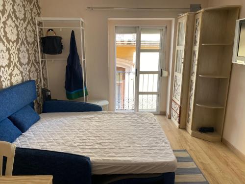 Apartment Estudio Centro Alicante, Spain - Booking.com