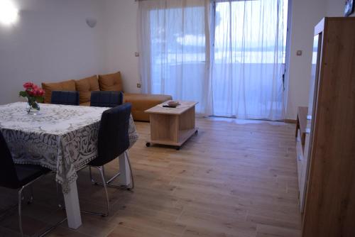 Χώρος καθιστικού στο Apartmani Jelenić