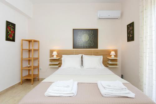 Athina's Apartment in Olive Grove