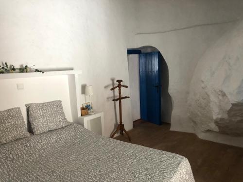 Imagen de la galería de Casa rural en pueblo blanco, en Almogía