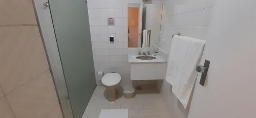 Ένα μπάνιο στο Liv Hotel