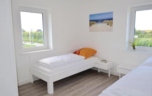 Katil atau katil-katil dalam bilik di Beautiful Apartment In Dagebll With 6 Bedrooms, Sauna And Wifi