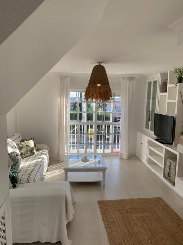 Casa luminosa, Tarifa – Precios actualizados 2022