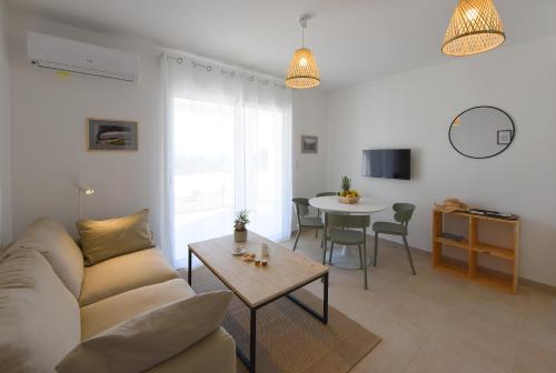 Residence Marina di Bravone - appartement 4 personnes 1er etage N171