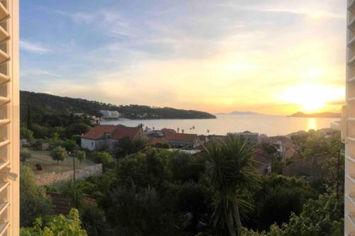 Fotografie z fotogalerie ubytování SECRET PARADISE-Holiday home with hot tub and BBQ v destinaci Lopud Island