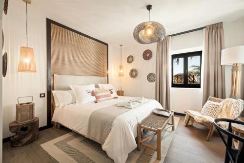 Hotel Santo Cristo La Ciudadela Marbella, Marbella ...