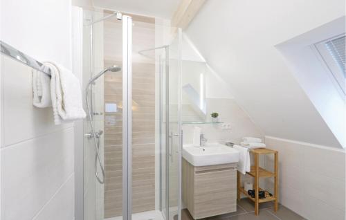 Foto dalla galleria di Stunning Apartment In Dagebll With House Sea View a Dagebüll