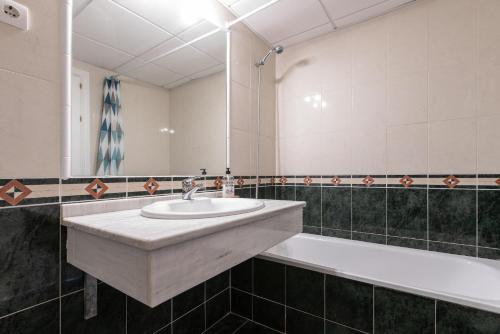 Kúpeľňa v ubytovaní Apartment Alhaurín Golf