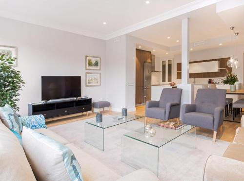 Menendez Pelayo I, Madrid – Updated 2022 Prices