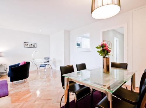 Spacious Apartment in Argüelles, Madrid