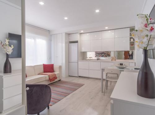 FUENCARRAL III, Madrid, Spania