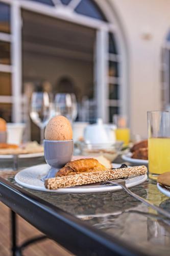 Afbeelding uit fotogalerij van San Georgio Hotel in Agios Georgios Pagon