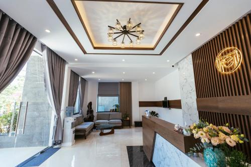 Televisyen dan/atau pusat hiburan di Minh Chi Hotel