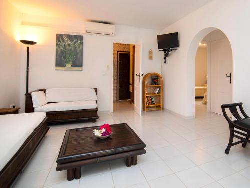 Holiday Home La Cigarra by Interhome