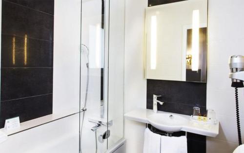 Hôtel Saint-Pétersbourg Opéra & Spa photo 74