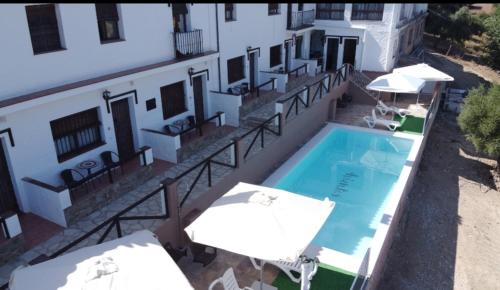 Πισίνα στο ή κοντά στο Apartahotel 4 vientos