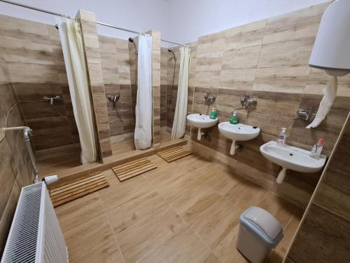 Bathroom sa SŠvP 1. máj