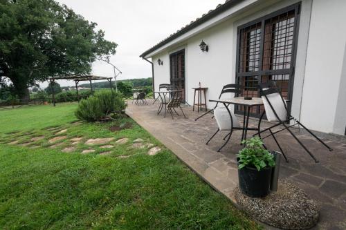 Κήπος έξω από το Agriturismo il Poggio
