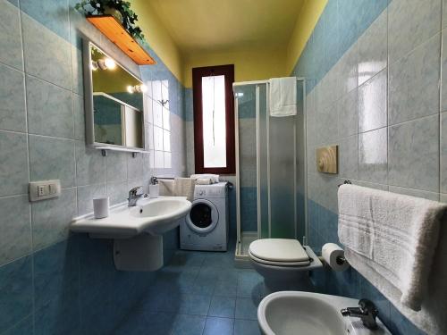 Kúpeľňa v ubytovaní Via Ugento Apartments - a pochi passi dalle spiagge