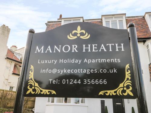 Manor Heath Apartment 4 – Photos 2