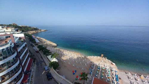 an aerial view of a beach and the ocean at Apartmani Aida in Dobra Voda