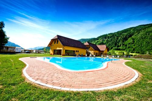 Gallery image of Albatross Mobile Homes on Camping Bella Austria in Sankt Peter am Kammersberg