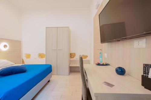 Μια τηλεόραση ή/και κέντρο ψυχαγωγίας στο Bardilio Luxury Rooms